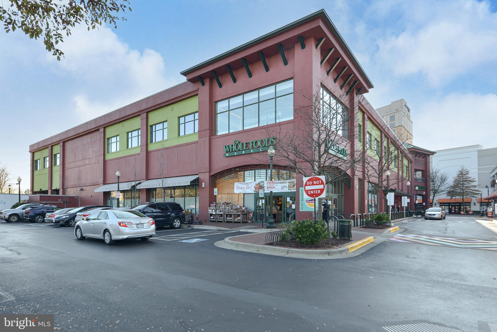 8511 Cedar Street Silver Spring, MD 20910 - Photo 44 of 54 Gallery Image 44