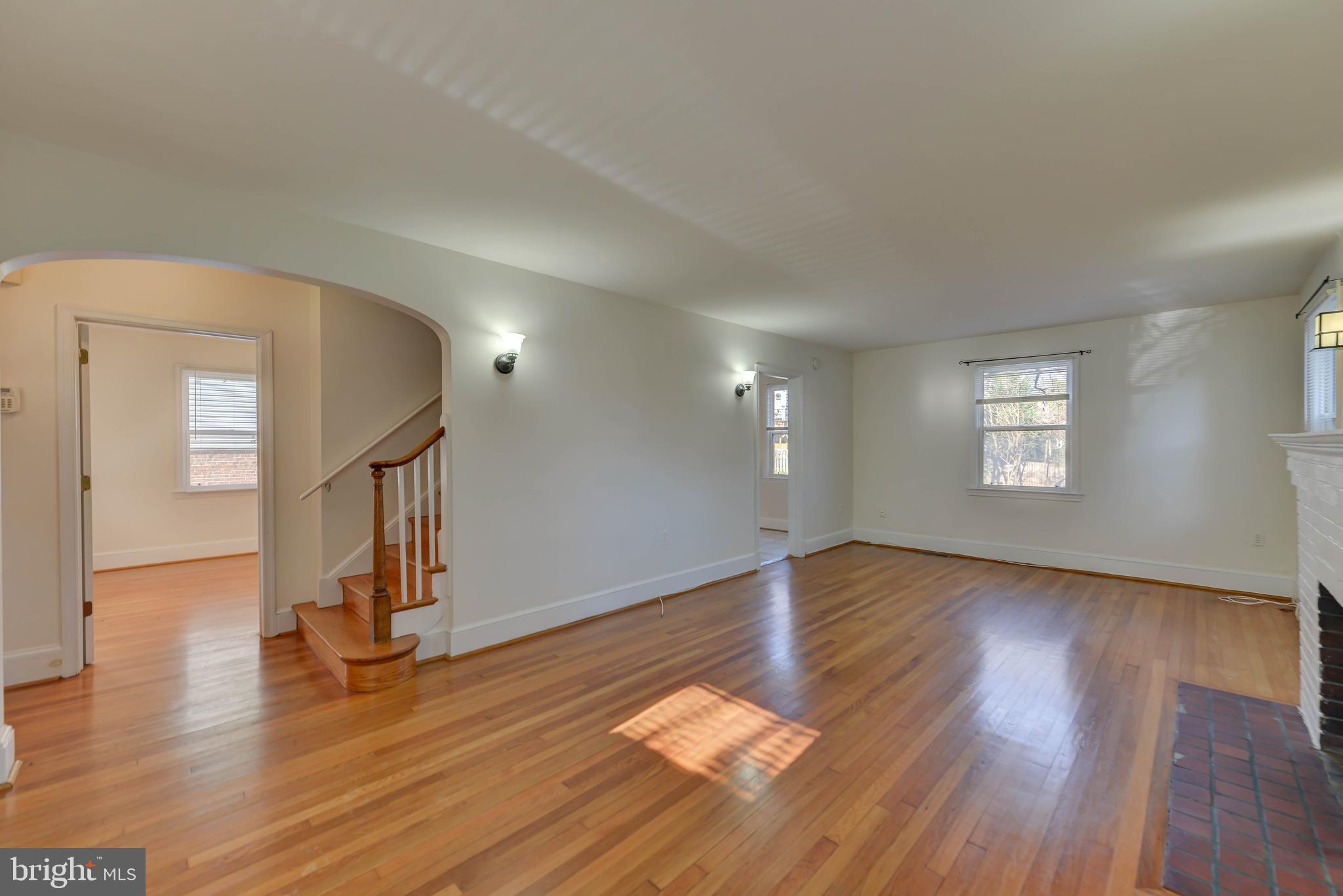 8511 Cedar Street Silver Spring, MD 20910 - Photo 8 of 54 Gallery Image 8