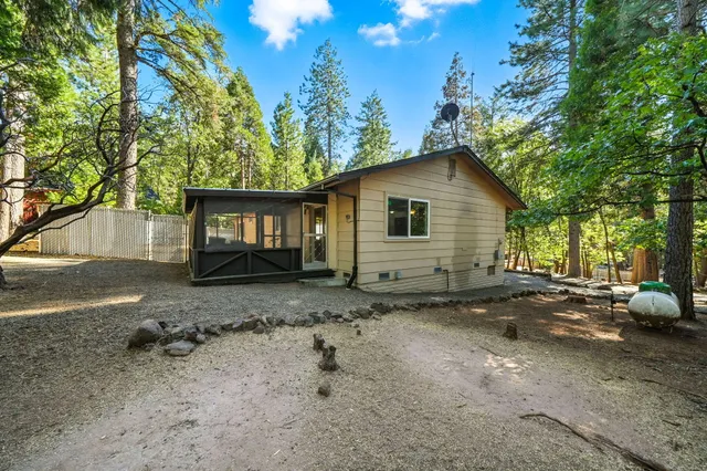 $265,000 | 7324 Chip-N-Dale Drive, Shingletown, CA 96088