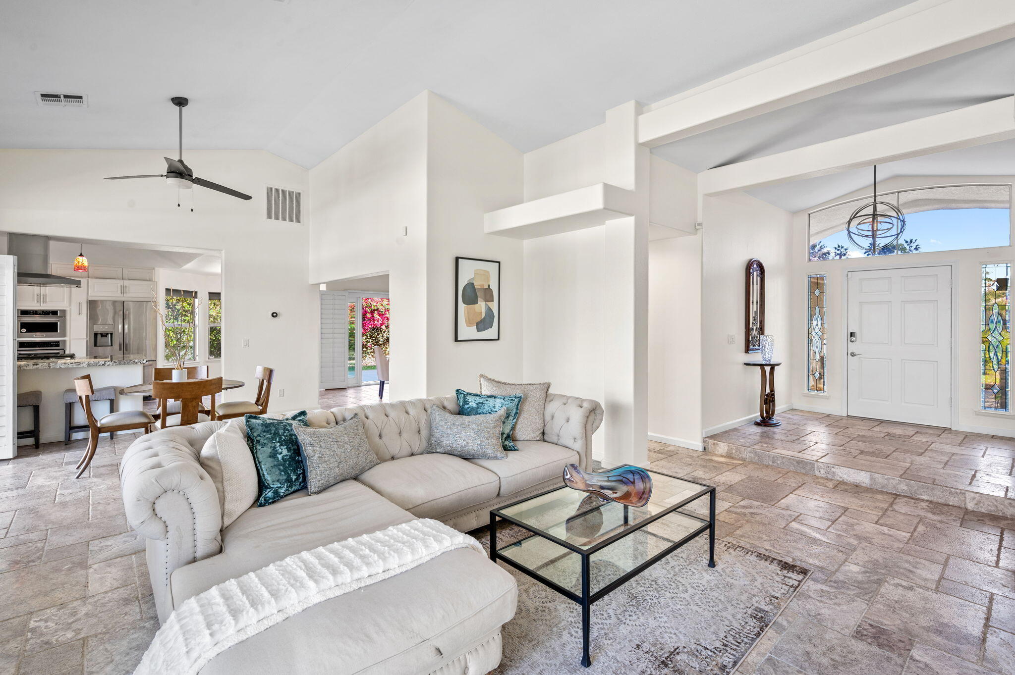 36745 Palmdale Road Rancho Mirage, CA 92270 - Photo 6 of 43 13-web-or-mls-DSC_9047