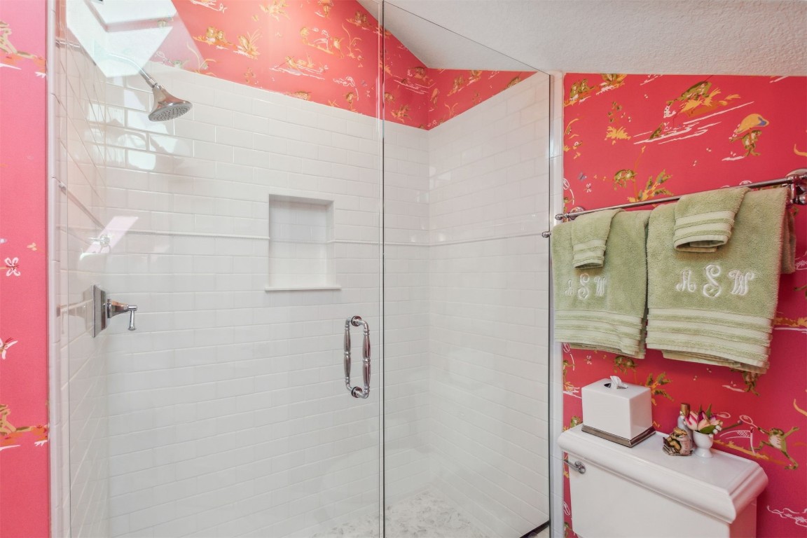 10 Marsh Creek Road Amelia Island, FL 32034 - Photo 30 of 73 a bathroom with a bathtub and shower