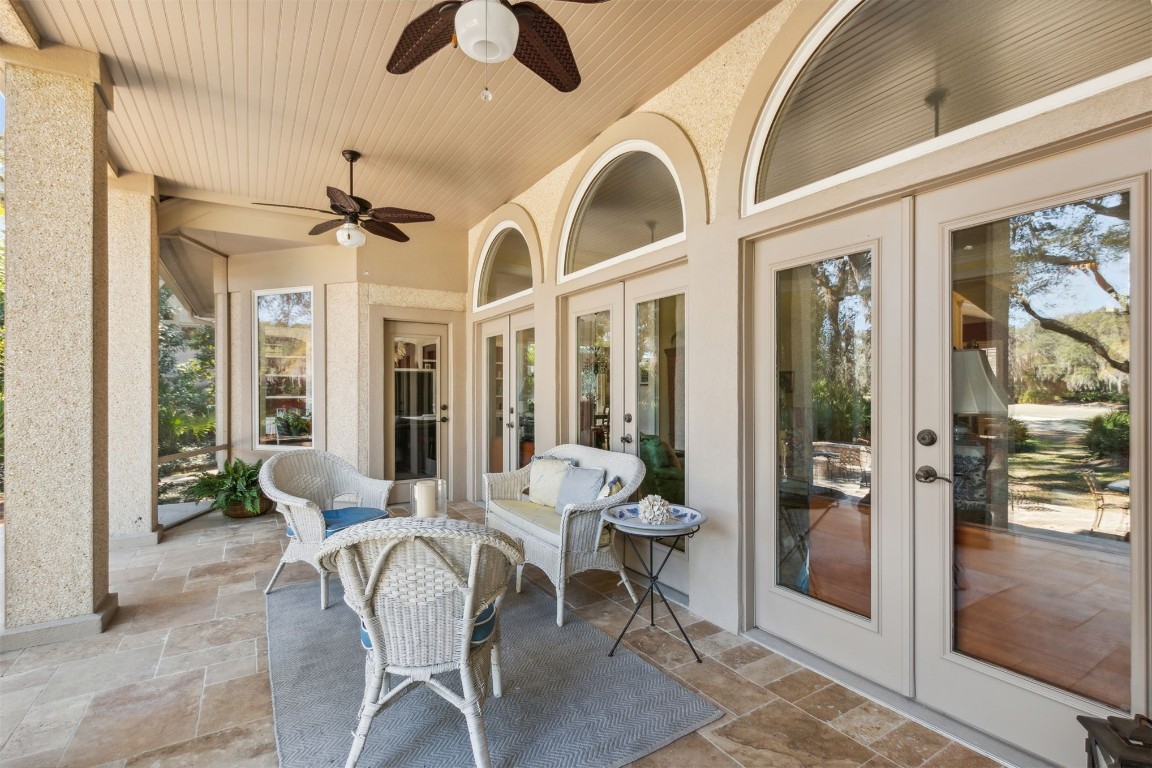 10 Marsh Creek Road Amelia Island, FL 32034 - Photo 41 of 73 a view of a livingroom with furniture and windows