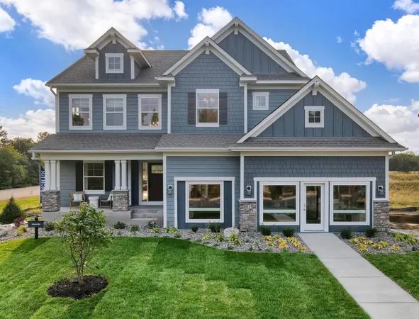 $909,007 | 8013 Glenwood Drive, Circle Pines, MN 55014