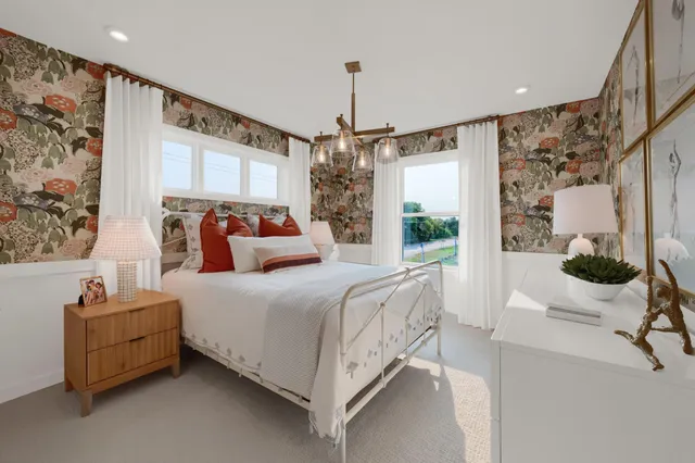 $909,007 | 8013 Glenwood Drive, Circle Pines, MN 55014