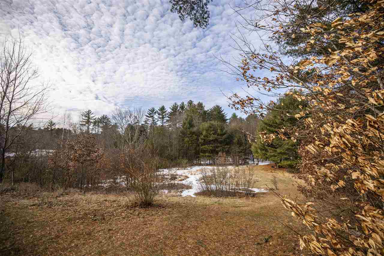 127 Chester Road Raymond, NH 03077 - Photo 8 of 12