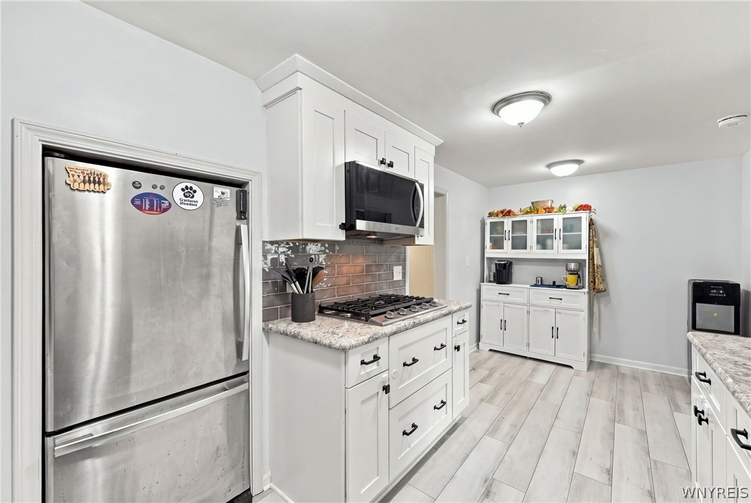 134 Harding Road Amherst, NY 14221 - Photo 11 of 37 Gallery Image 11