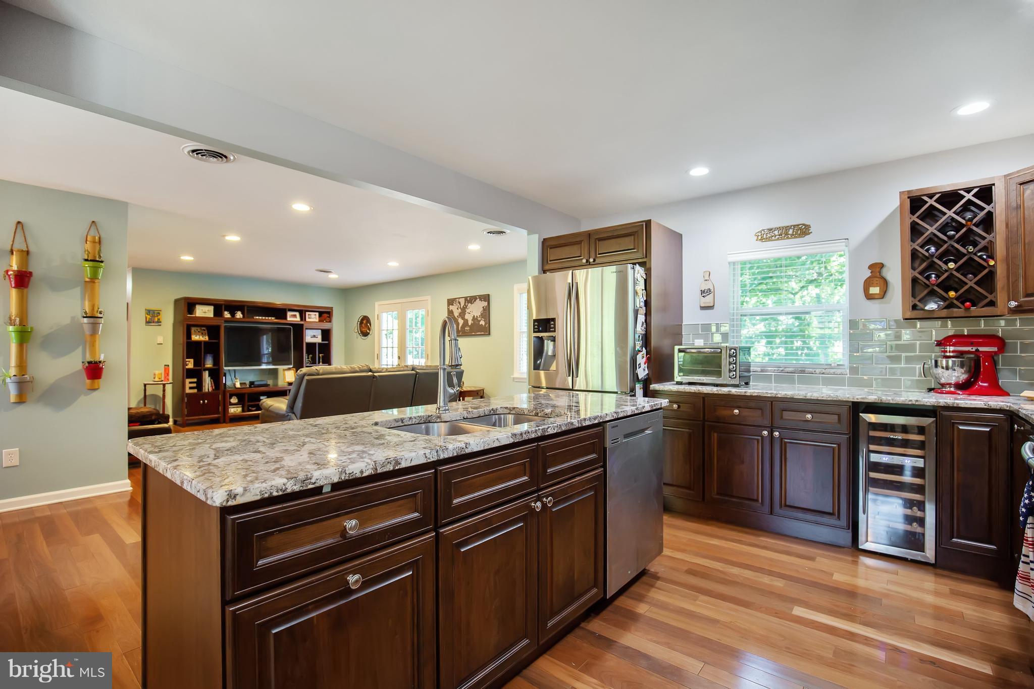 14543 Good Hope Road Silver Spring, MD 20905 - Photo 4 of 27 Kitchen