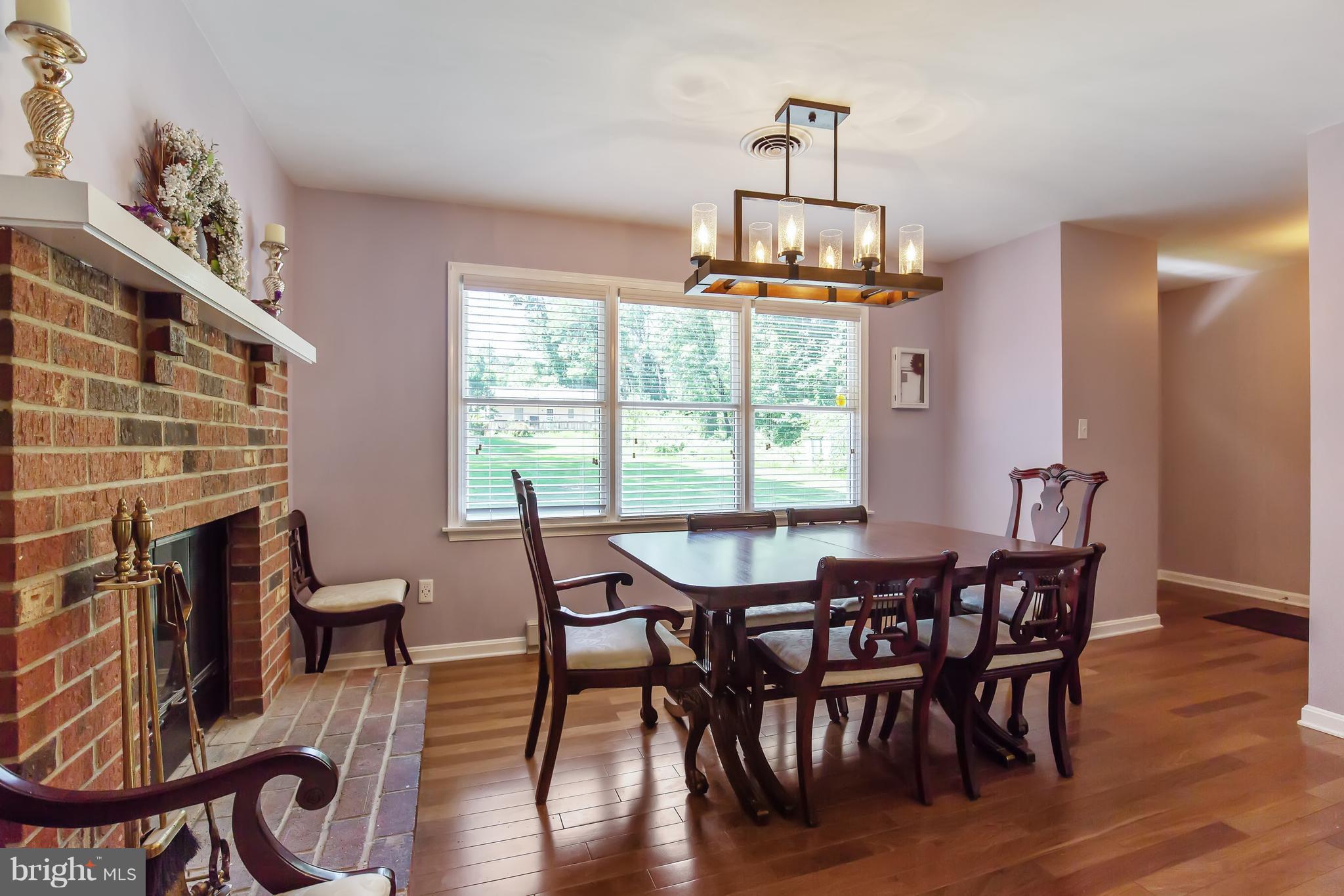 14543 Good Hope Road Silver Spring, MD 20905 - Photo 6 of 27 Dining Room