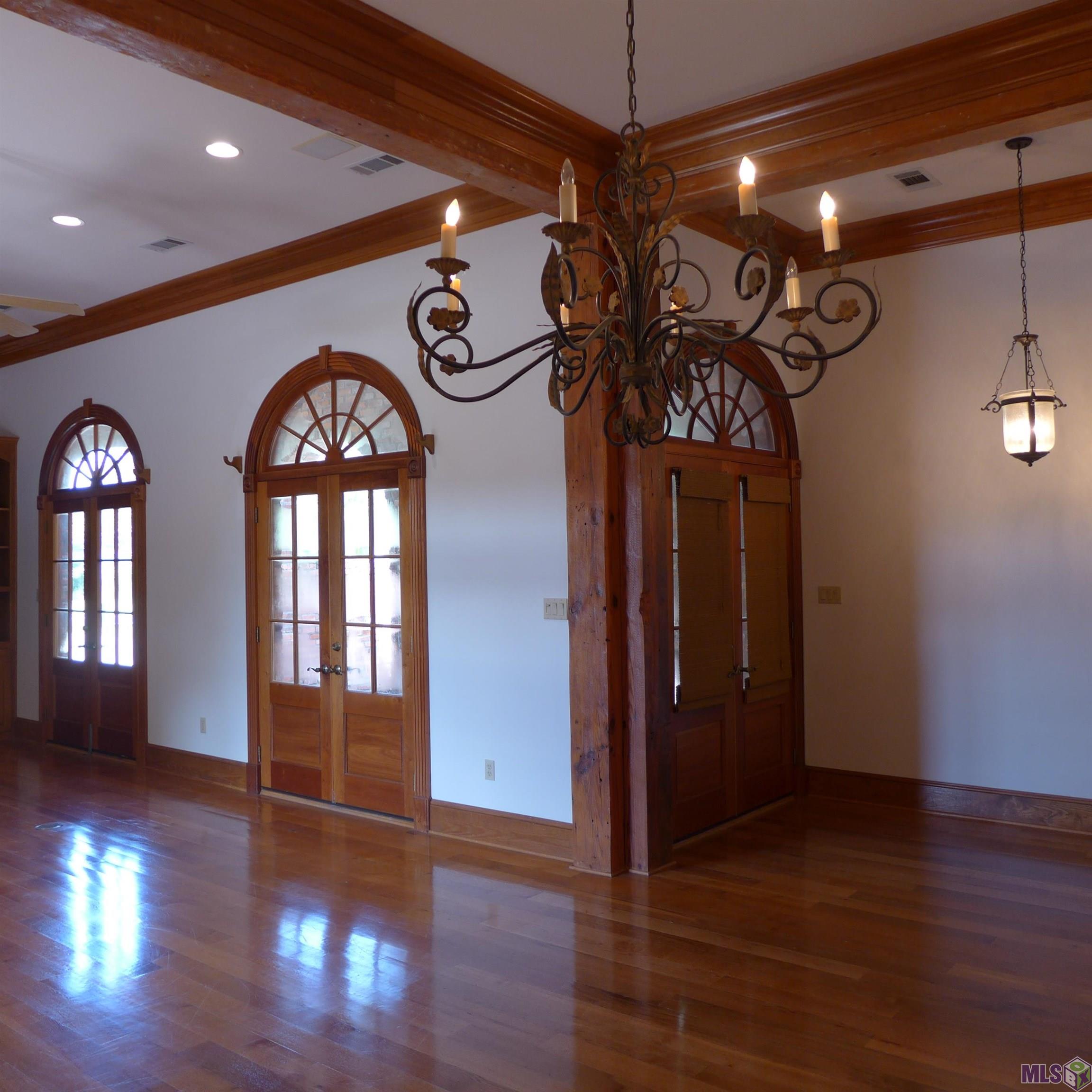 7235 Highland Road Baton Rouge, LA 70808 - Photo 8 of 34