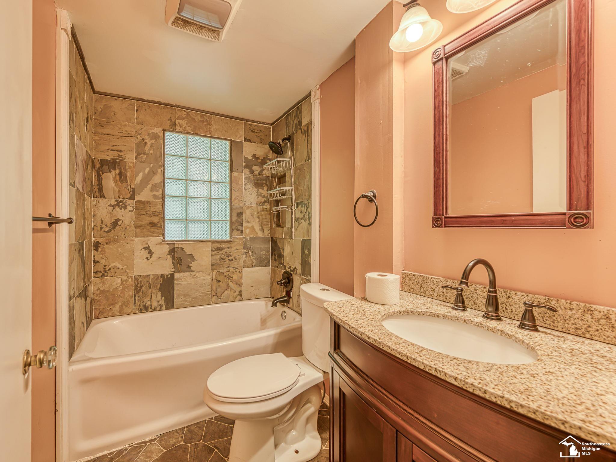 3198 West Sterns Road Lambertville, MI 48144 - Photo 22 of 33 Gallery Image 22