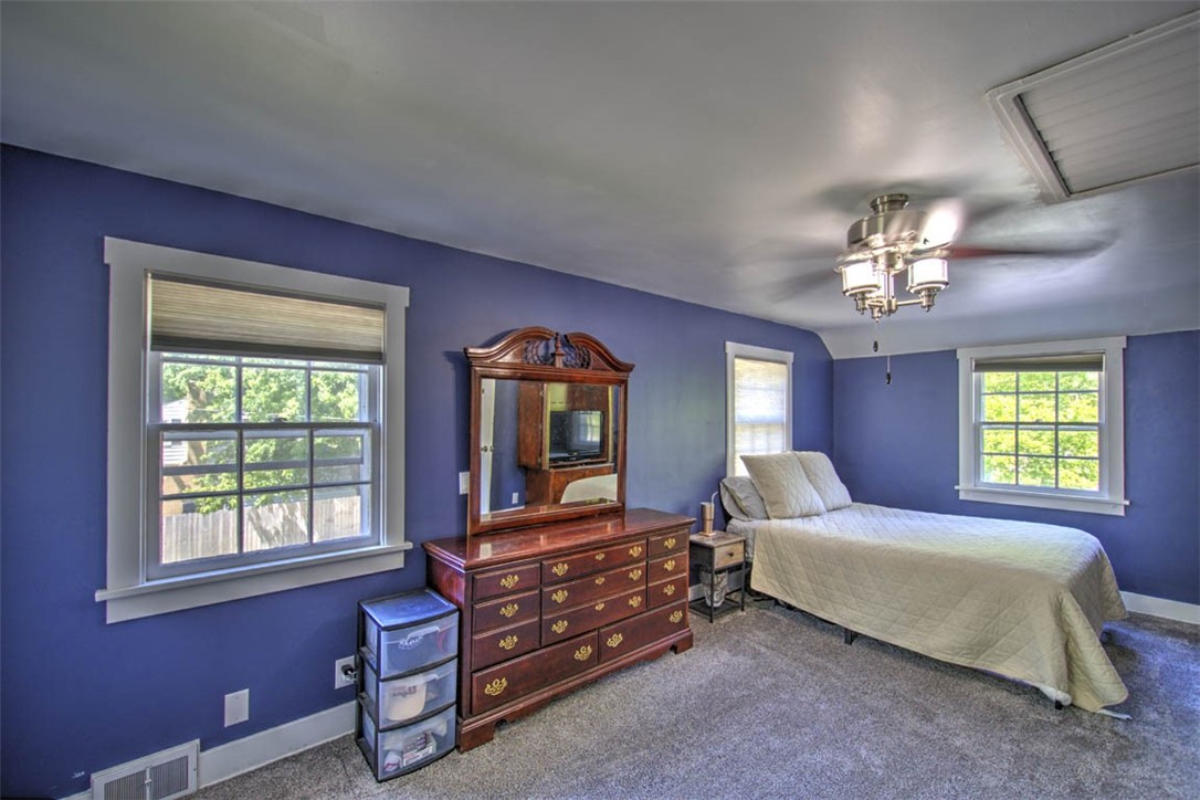 2274 West Forest Avenue Decatur, IL 62522 - Photo 13 of 29 Gallery Image 13
