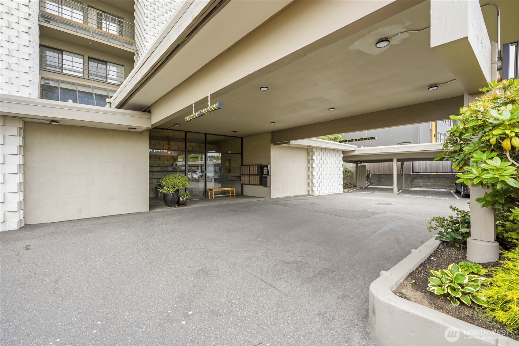 200 Beach Place, Unit 103 Edmonds, WA 98020 - Photo 18 of 33