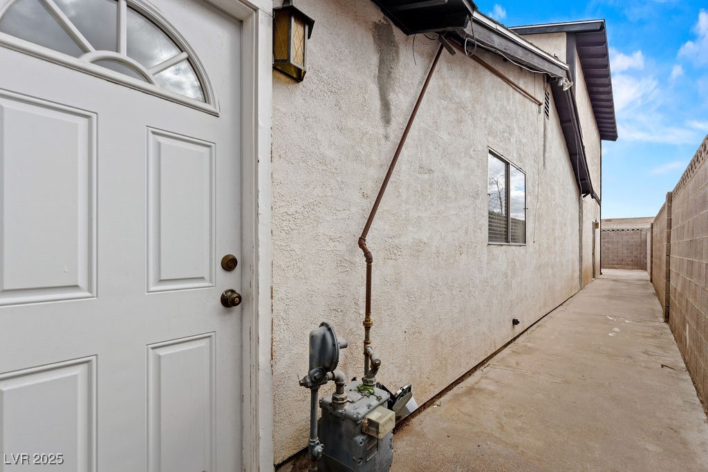 4155 Comb Circle Las Vegas, NV 89104 - Photo 44 of 46