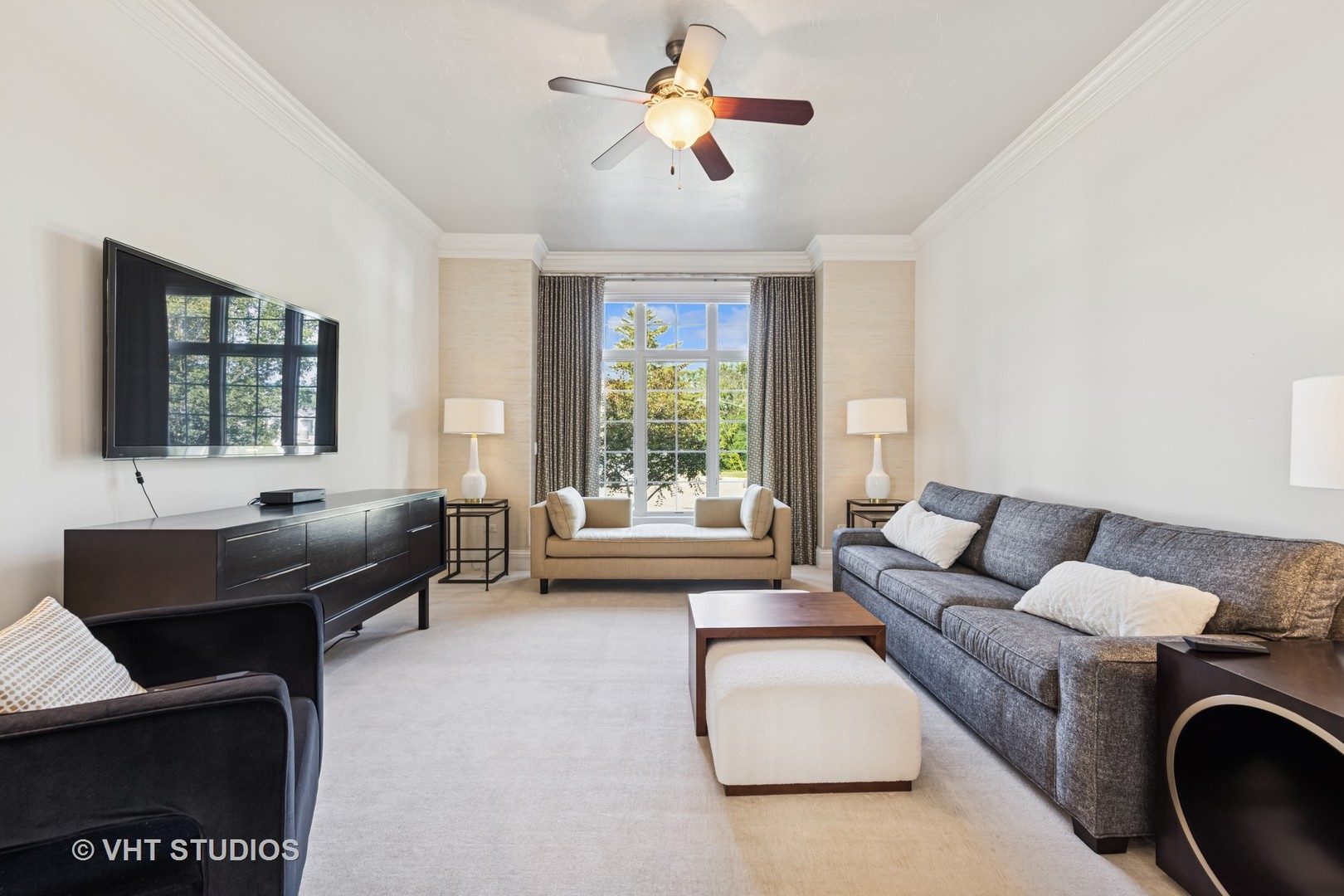 1227 Arnold Court Downers Grove, IL 60516 - Photo 19 of 72 a living room with furniture and a large window