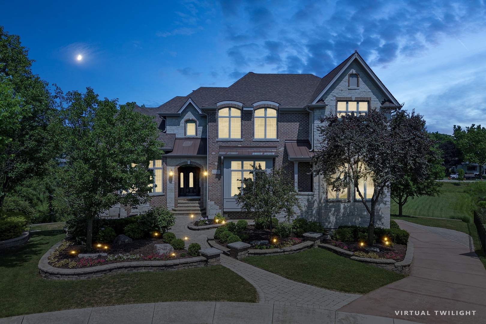 1227 Arnold Court Downers Grove, IL 60516 - Photo 2 of 72 a front view of a house with garden
