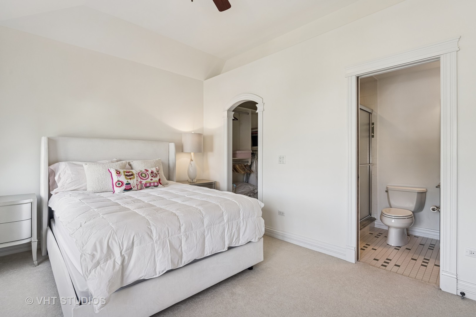 1227 Arnold Court Downers Grove, IL 60516 - Photo 54 of 72 a bedroom with a bed and a toilet