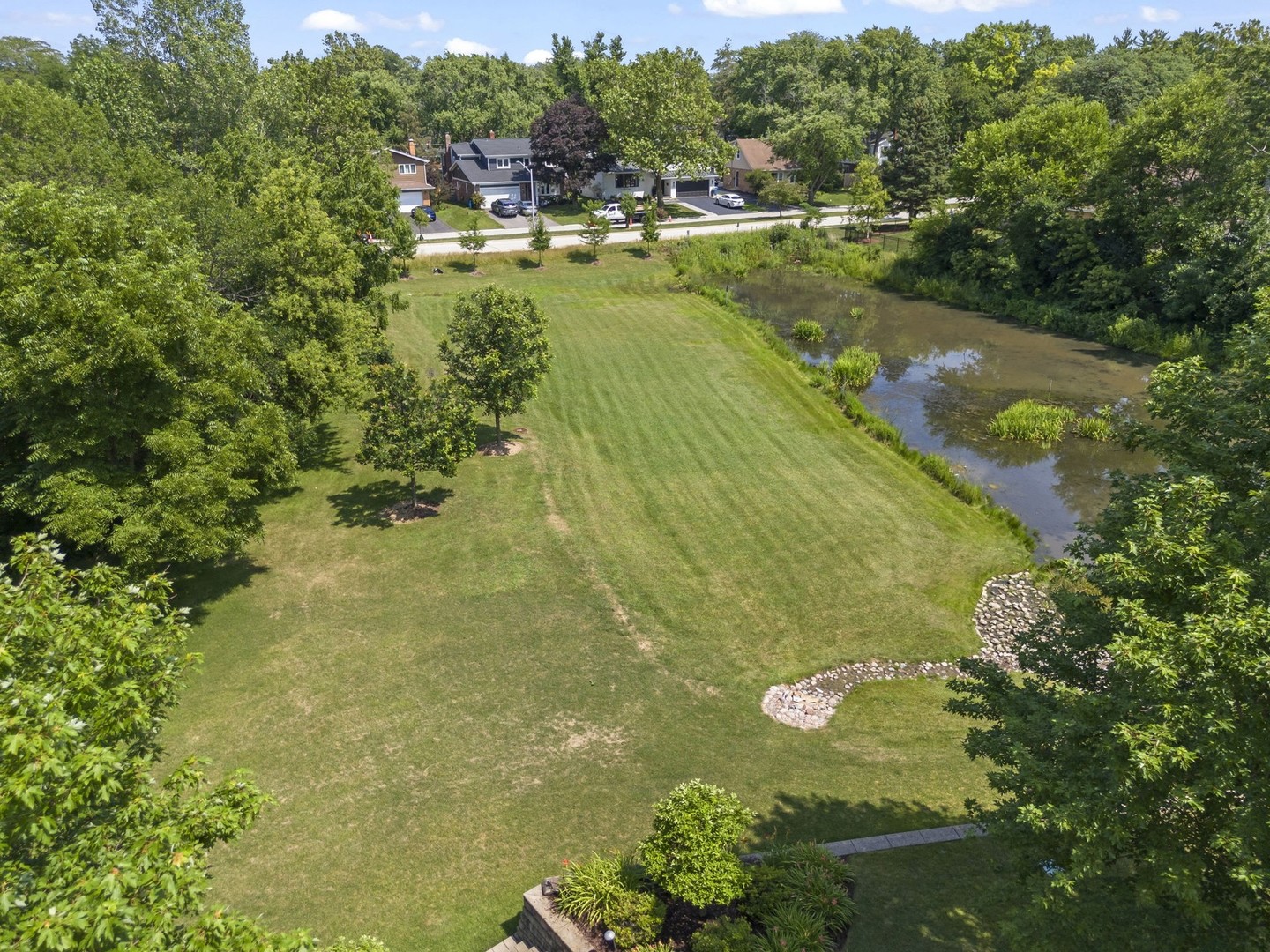 1227 Arnold Court Downers Grove, IL 60516 - Photo 7 of 72 a view of lake view and mountain view