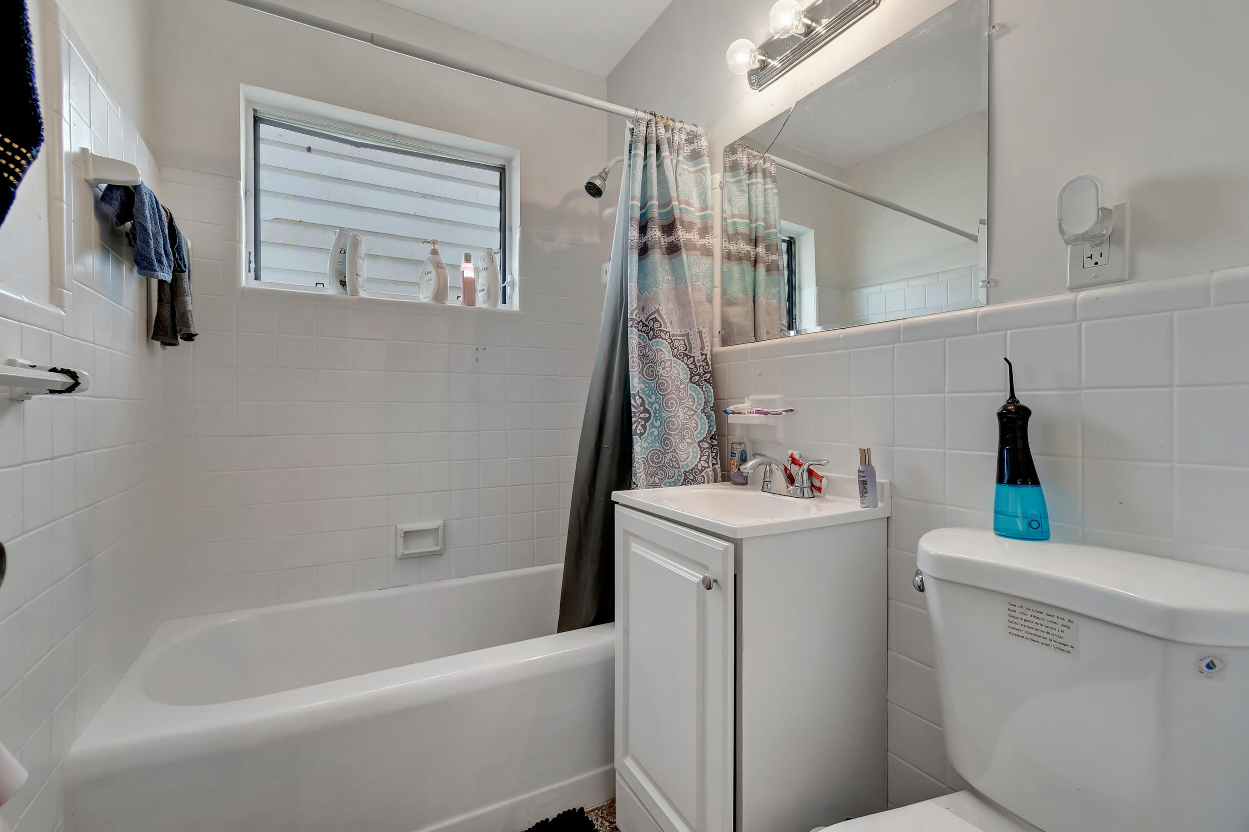 117 West 17th Street, Unit A Riviera Beach, FL 33404 - Photo 14 of 24 36_dsc_2111