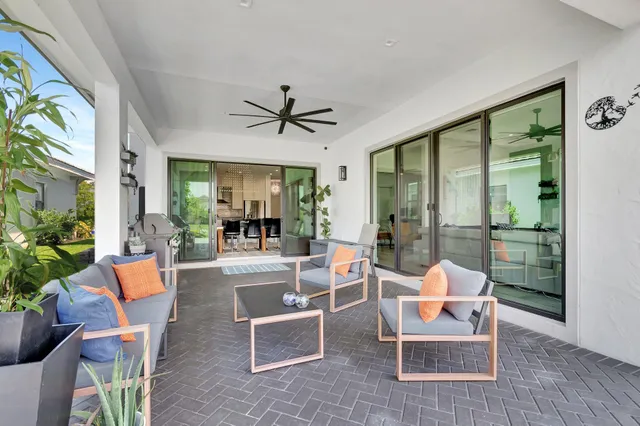 a view of an empty room with an entryway