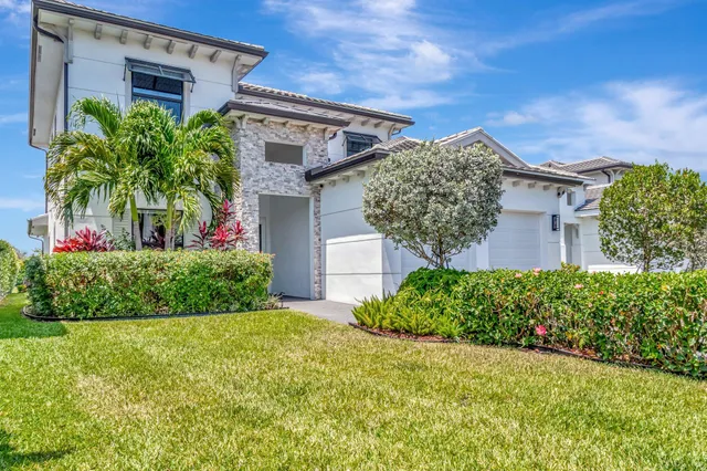 $13,500 | 2828 Gin Berry Way, West Palm Beach, FL 33401