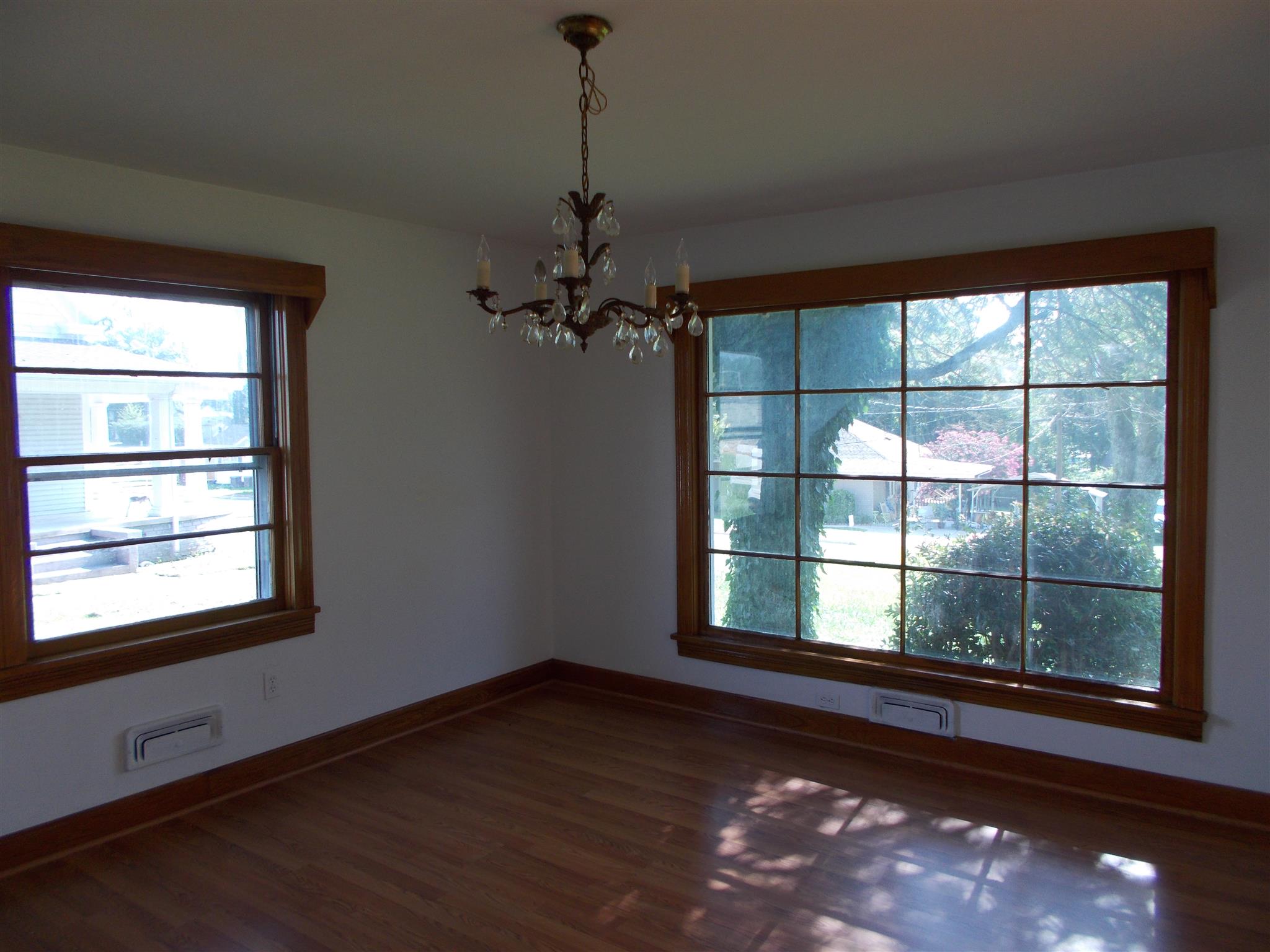 103 Buffalo Road Lawrenceburg, TN 38464 - Photo 3 of 16 Gallery Image 3