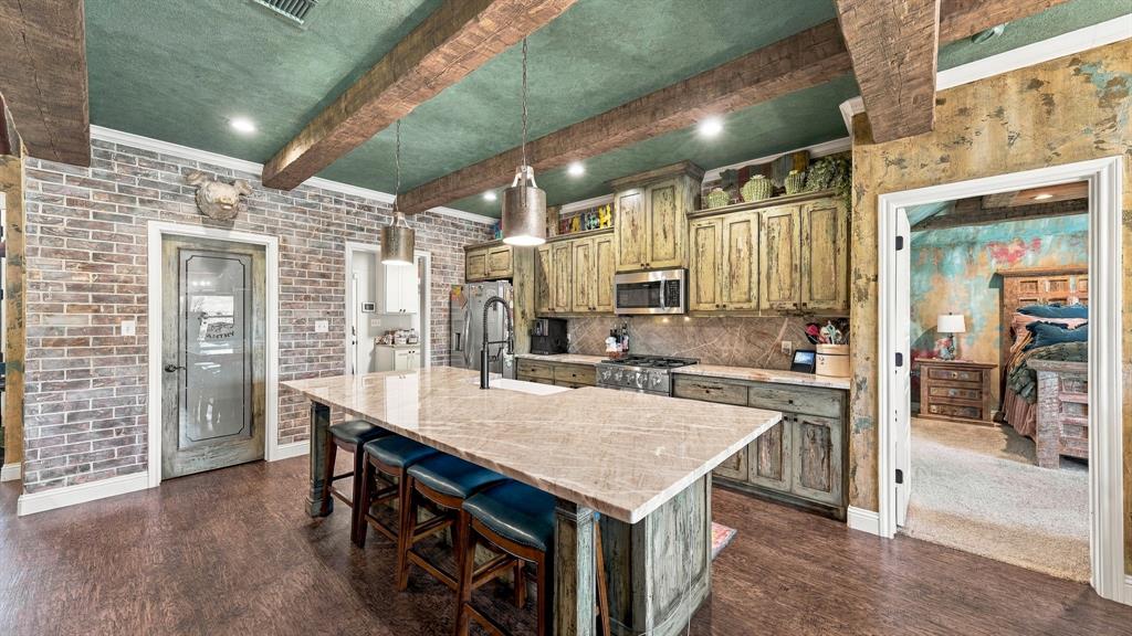 470 Wilson Bend Road Millsap, TX 76066 - Photo 10 of 40 Gallery Image 10