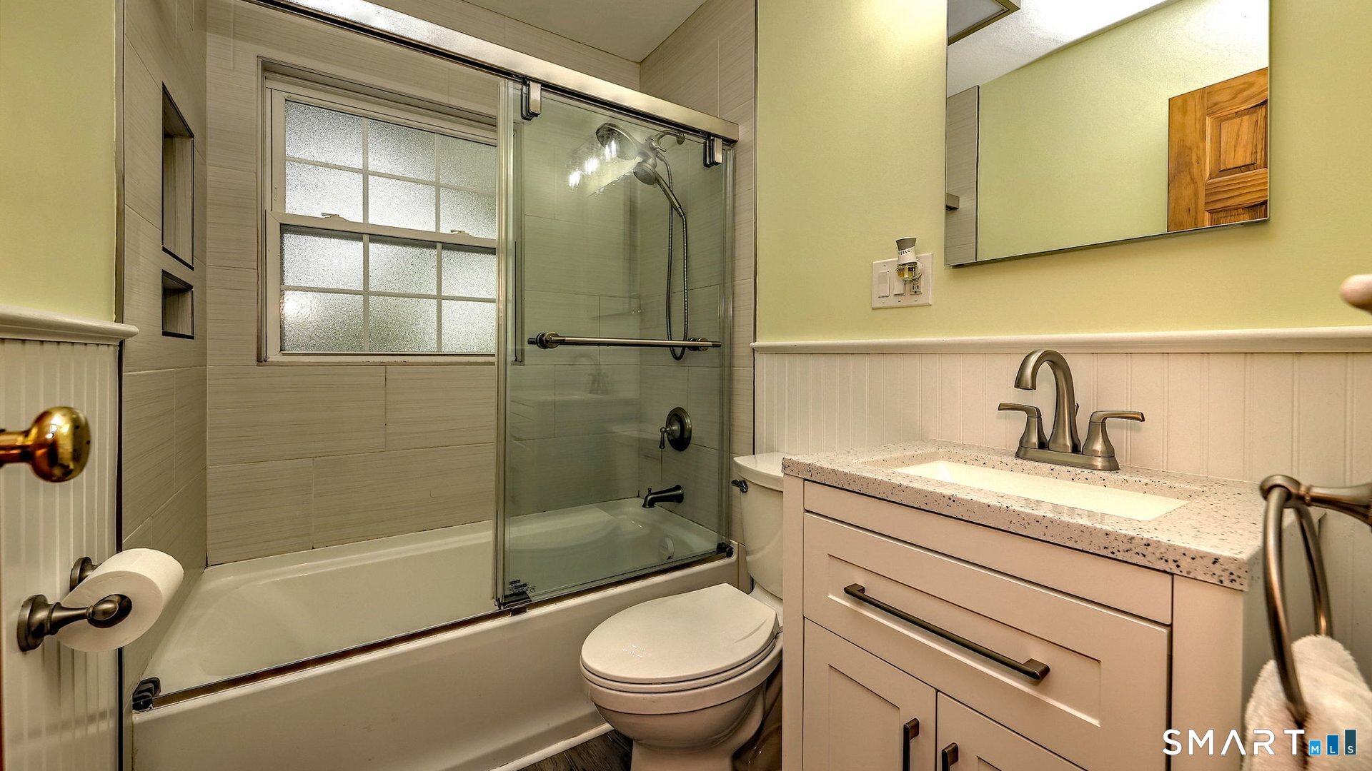 3 Fairview Street Ansonia, CT 06401 - Photo 31 of 36