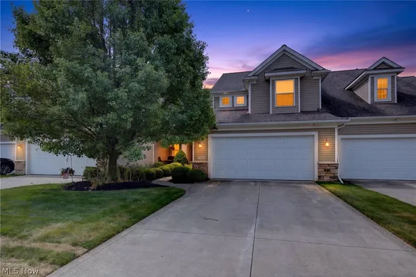 $389,900 | 8334 Beaumont Drive, Mentor, OH 44060