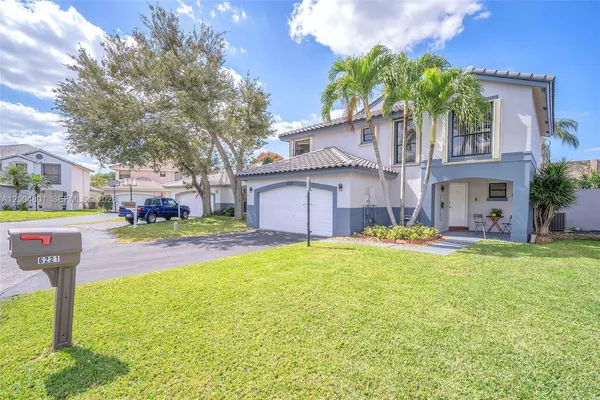 $641,000 | 6221 Manchester Lane, Davie, FL 33331