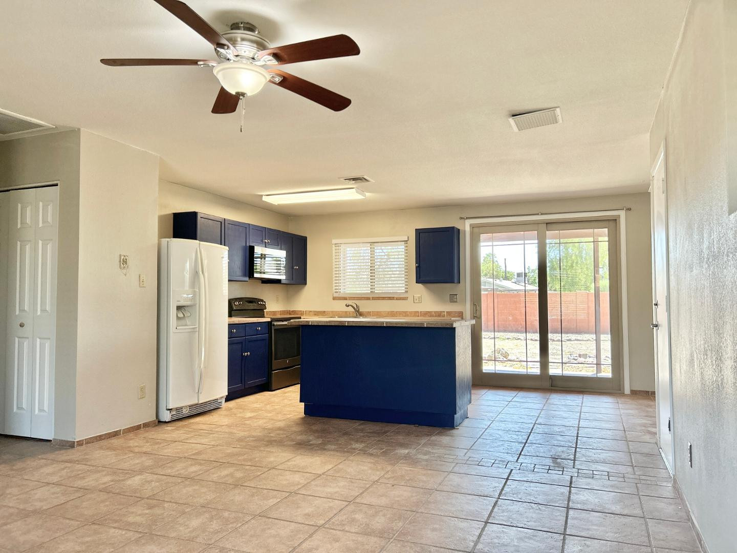 6143 West Del Rio Street Chandler, AZ 85226 - Photo 4 of 19 Photo #4
