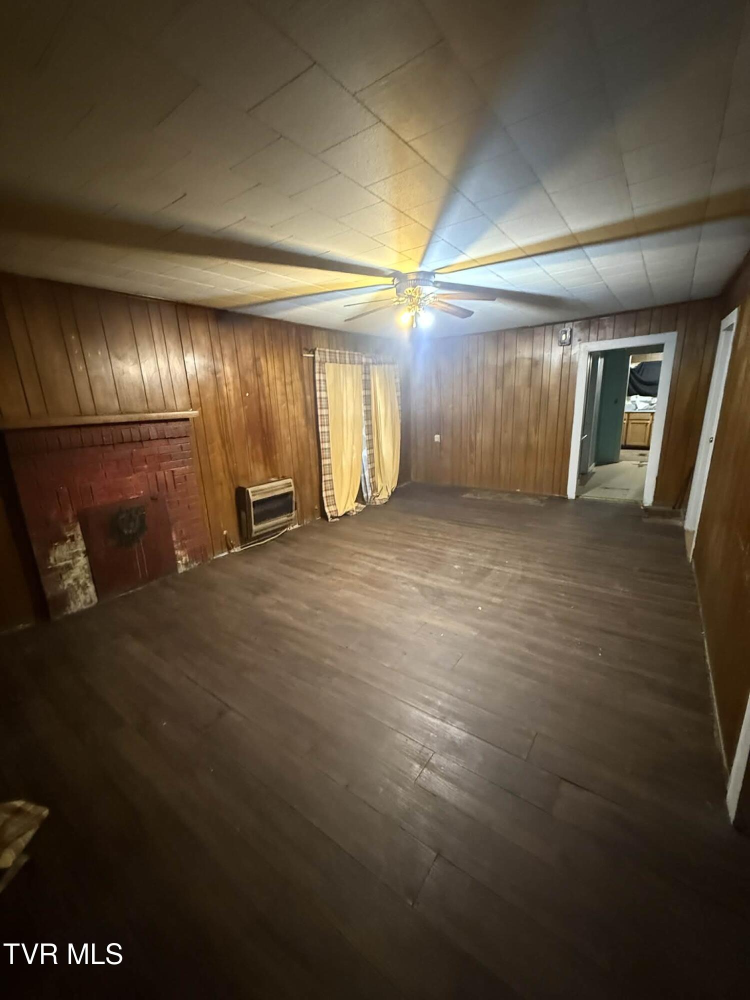 805 Elk Knob Road Pennington Gap, VA 24277 - Photo 11 of 36 fghfhfgh