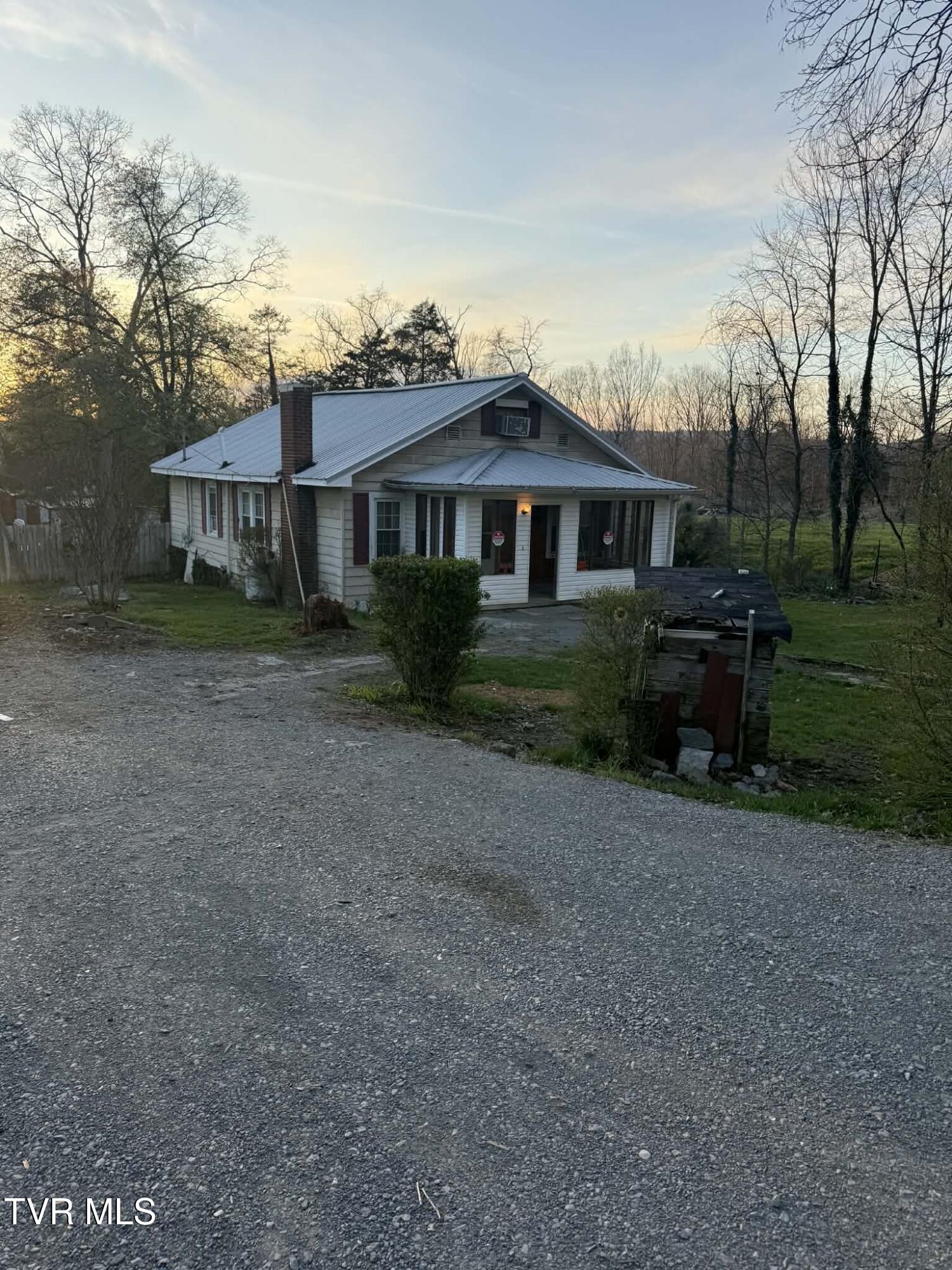 805 Elk Knob Road Pennington Gap, VA 24277 - Photo 14 of 36 g12hj2g1