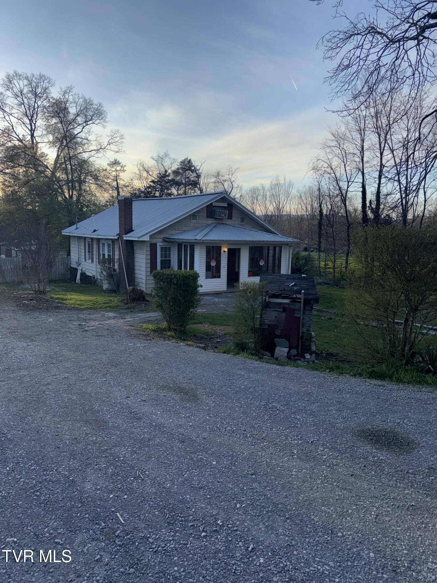 805 Elk Knob Road Pennington Gap, VA 24277 - Photo 15 of 36 g21hj4ghj1