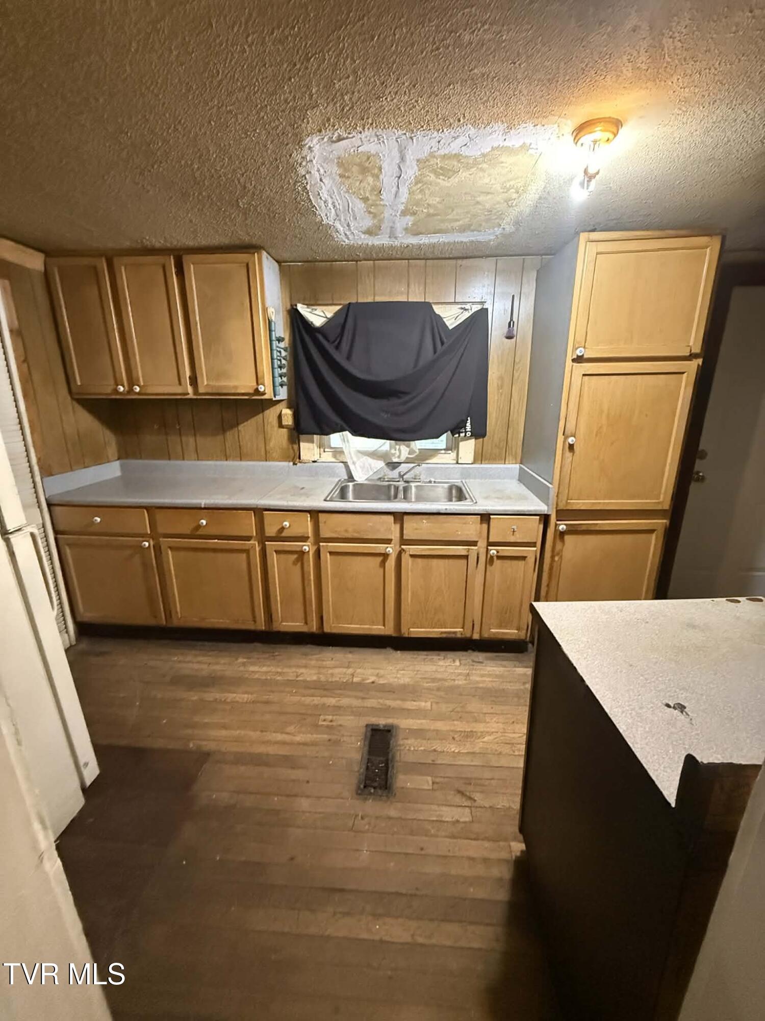 805 Elk Knob Road Pennington Gap, VA 24277 - Photo 26 of 36 mjhfmhjm