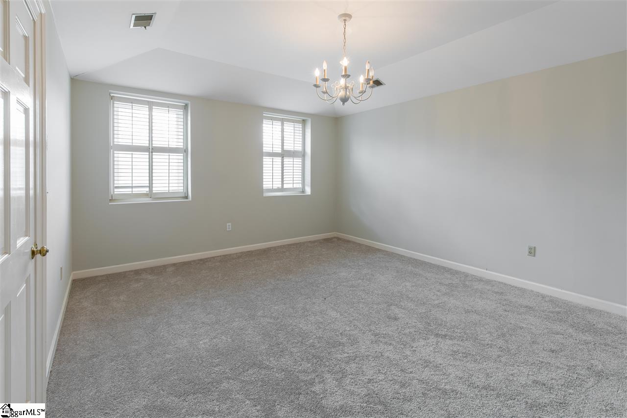 211 Burning Bush Road Mauldin, SC 29662 - Photo 15 of 31 Gallery Image 15