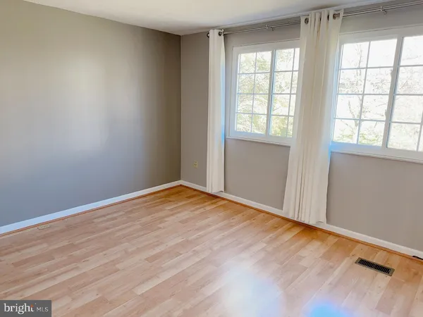 $2,800 | 7706 Havenside Terrace, Derwood, MD 20855