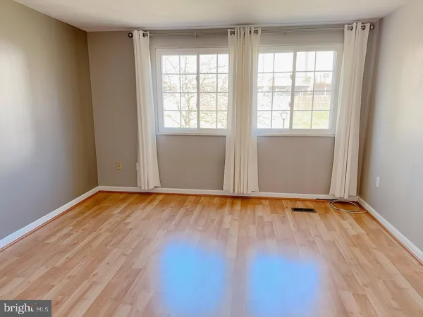 $2,800 | 7706 Havenside Terrace, Derwood, MD 20855