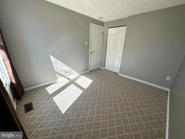 $2,800 | 7706 Havenside Terrace, Derwood, MD 20855