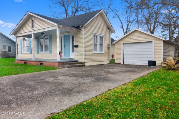 $120,000 | 203 5th Street, Abbeville, LA 70510