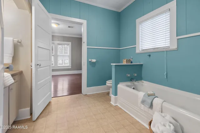 $120,000 | 203 5th Street, Abbeville, LA 70510