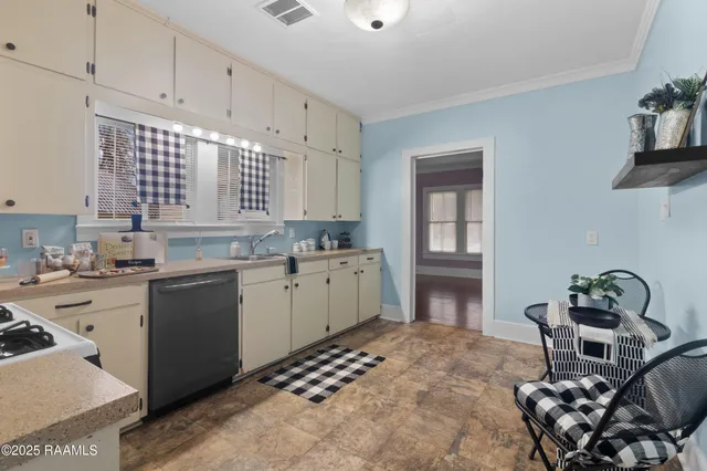 $120,000 | 203 5th Street, Abbeville, LA 70510