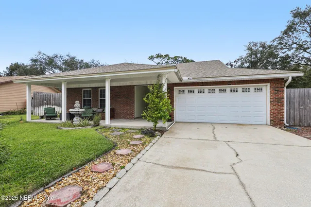 $450,000 | 5179 Trailing Oaks Court, Jacksonville, FL 32258