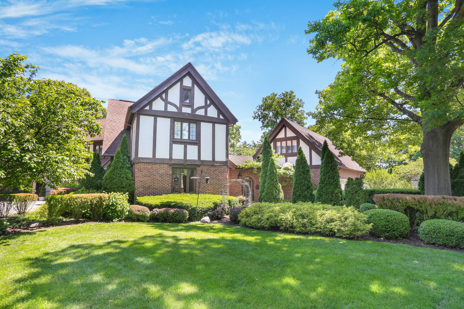 1001 North State Street Monticello, IL 61856 - Photo 4 of 112