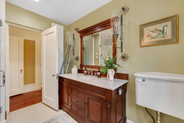 $1,295,000 | 1001 North State Street, Monticello, IL 61856