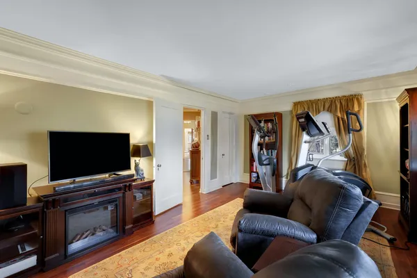 $1,295,000 | 1001 North State Street, Monticello, IL 61856