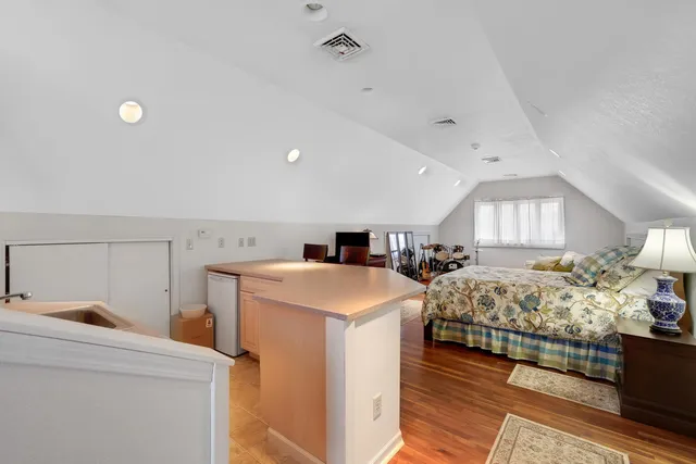 $1,295,000 | 1001 North State Street, Monticello, IL 61856