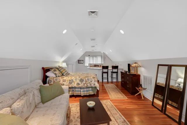 $1,295,000 | 1001 North State Street, Monticello, IL 61856