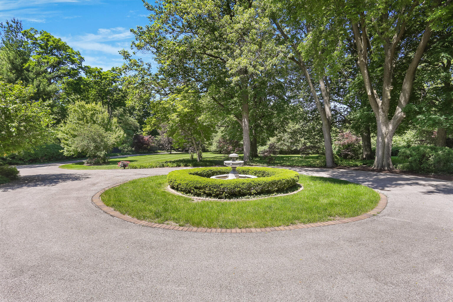 1001 North State Street Monticello, IL 61856 - Photo 9 of 112