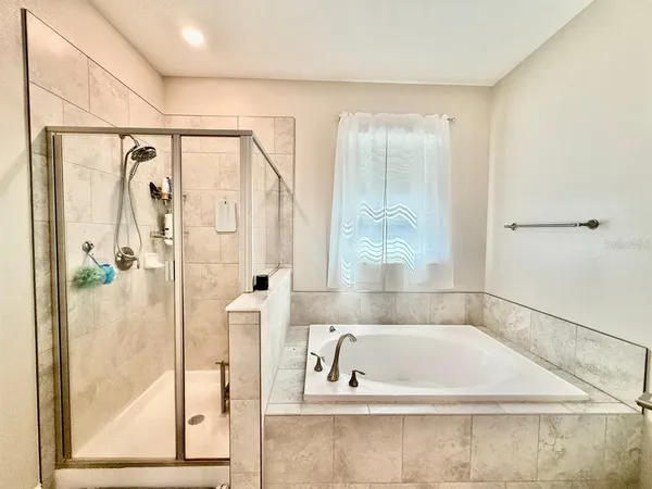 $2,200 | 10143 Count Fleet Drive, Ruskin, FL 33573