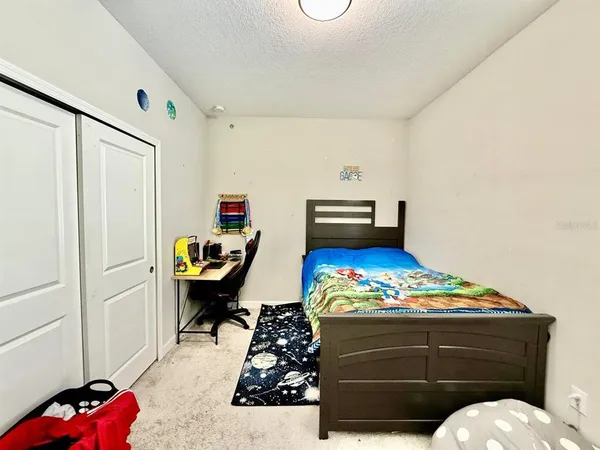 $2,200 | 10143 Count Fleet Drive, Ruskin, FL 33573